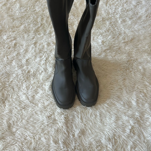 Zara Knee-High Rubber Women's Boots - Picture 4 of 5